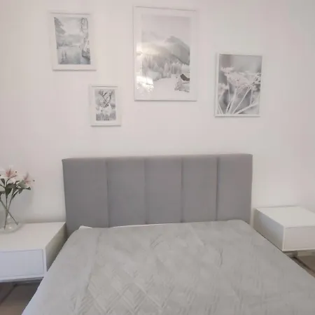 Biala Dolina Zeromskiego 15 C Apartment